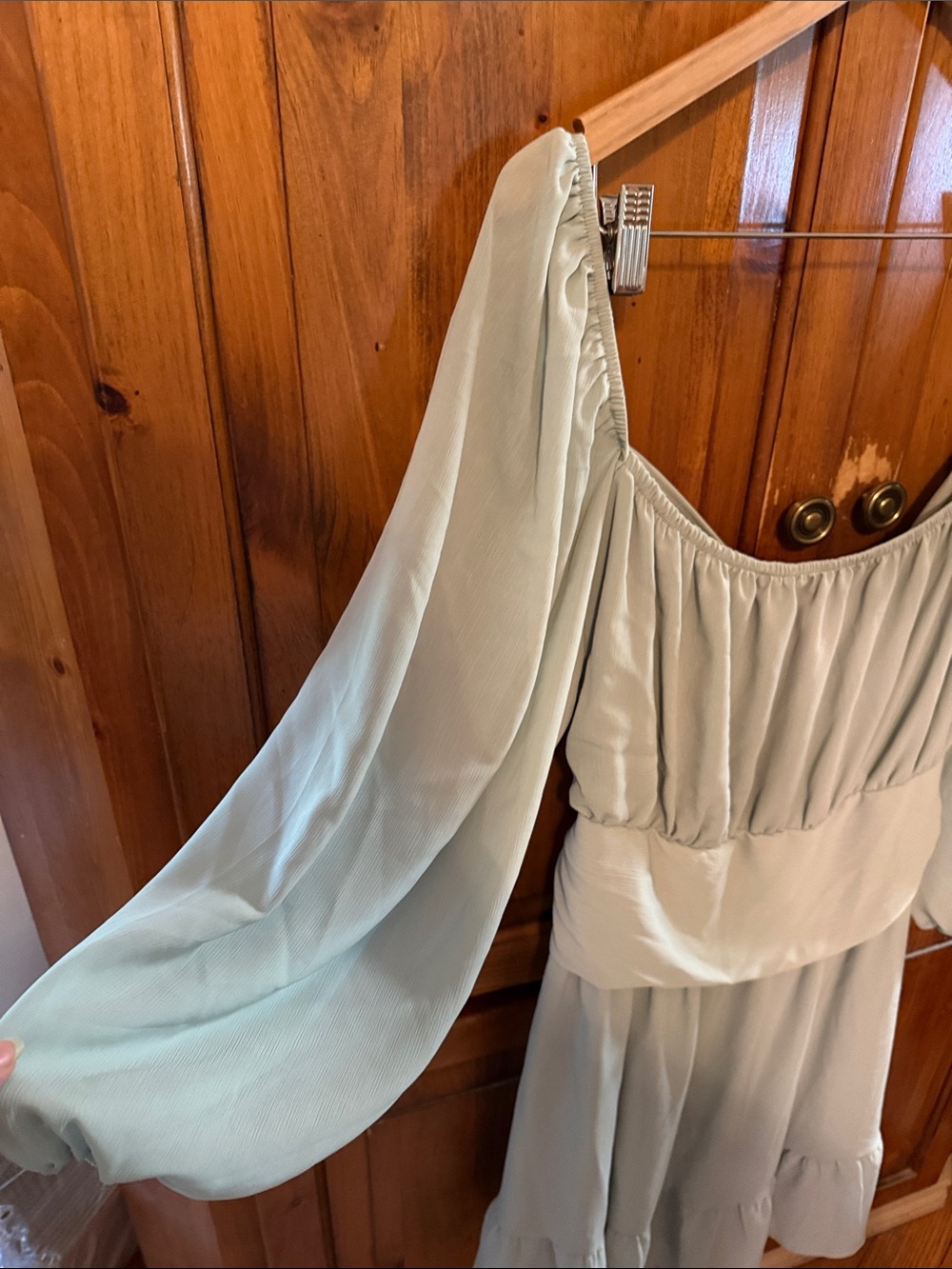 NWOT Puff-Sleeve Long Sleeve Mini Dress in Light Sage with open back and bow - Picture 2 of 8